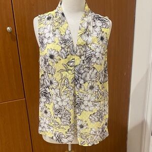 Liz Claiborne Yellow Floral V-Neck Sleeveless Camisole